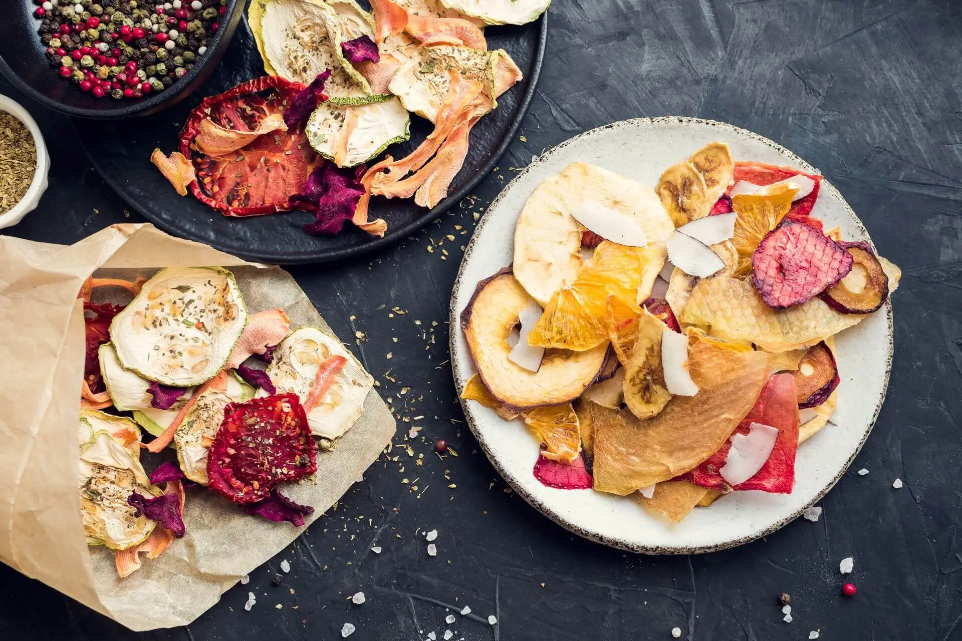 healthy homemade fruit and vegetable chips